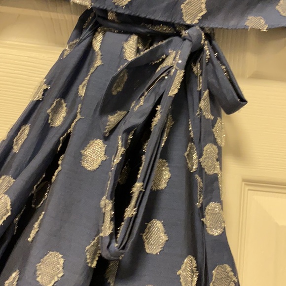 Shoshanna Mykonos One Shoulder Clip Dot Midi Dress - Picture 5 of 7